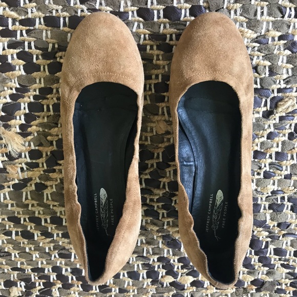 JEFFREY CAMPBELL • BITSIE BLOCK HEEL • SIZE 8 - Picture 3 of 7